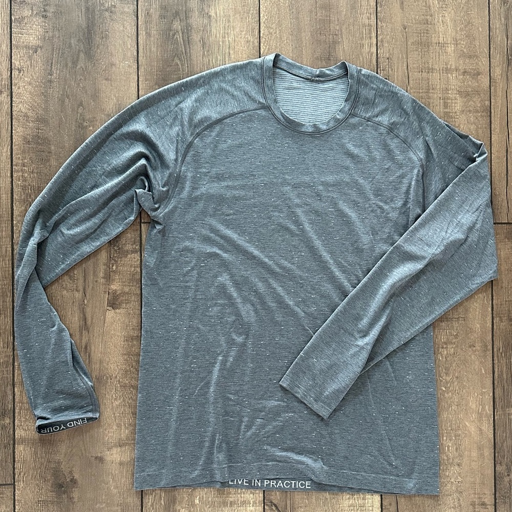 Lululemon grey long sleeve in size large